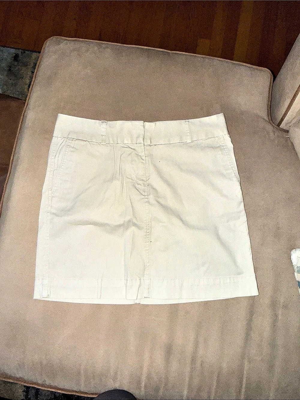 vineyard vines Printed Lined skirt in White & Pink Size 8